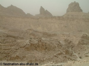 Der Jebel Hafeet im Hajar Gebirge - eine faszinierend lebensfeindliche Umgebung.